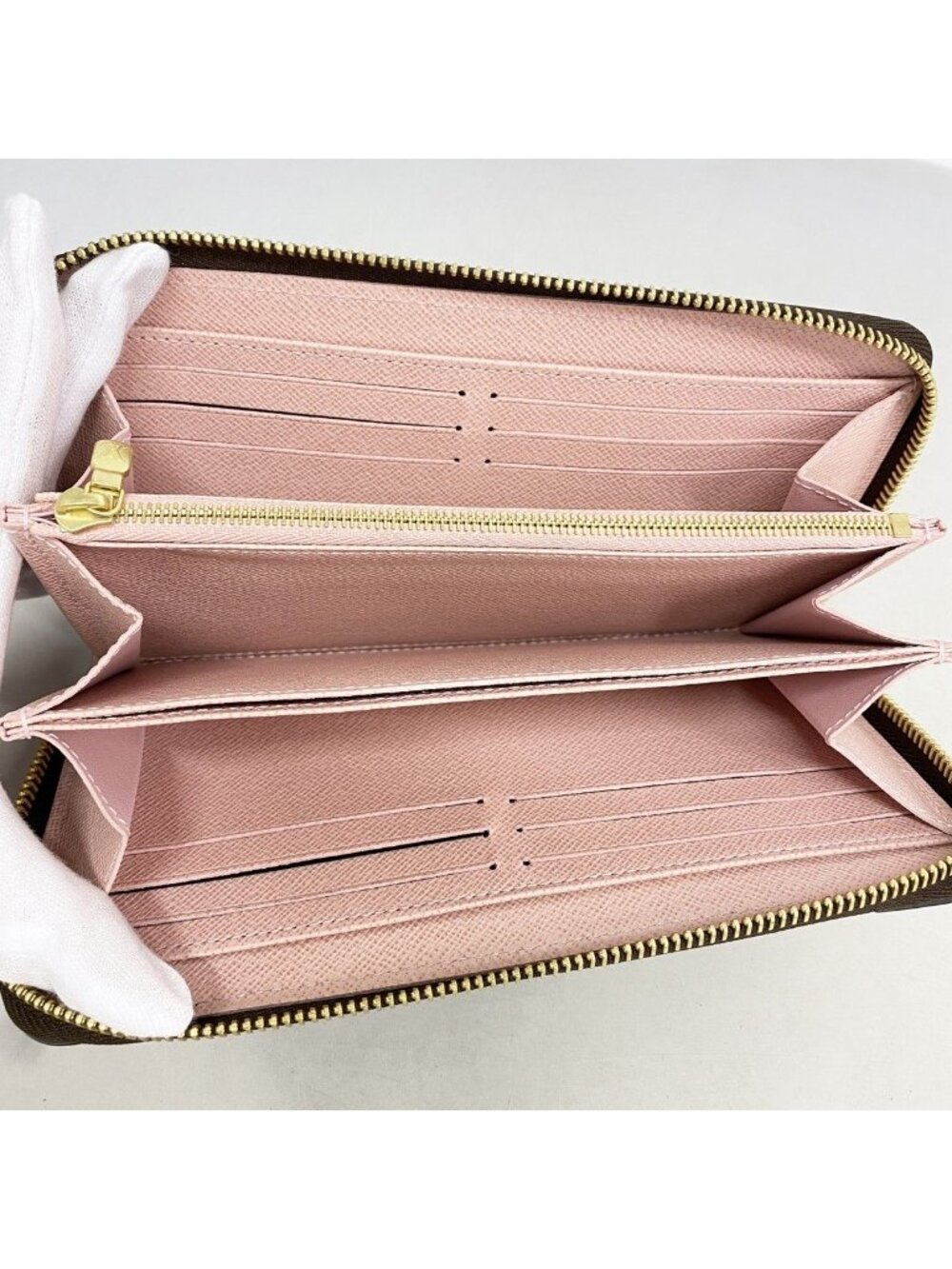 ★SOLD★ Louis Vuitton Wallet Monogram Dog Motif Zippy Brown Rose Velours - Picture 3 of 6